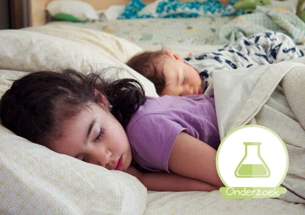 Strengere regels over bedtijd helpen kinderen genoeg te slapen