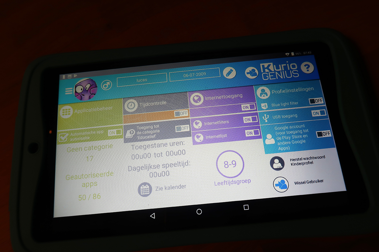 Kidsproof tablet