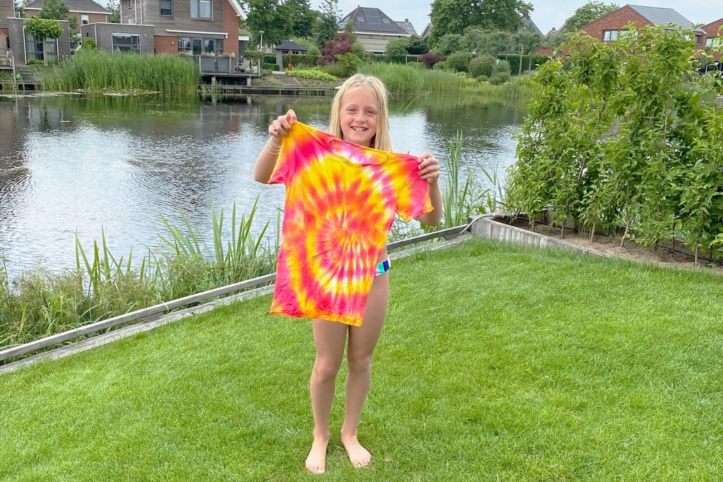 Tips Tie Dye shirts maken met kinderen